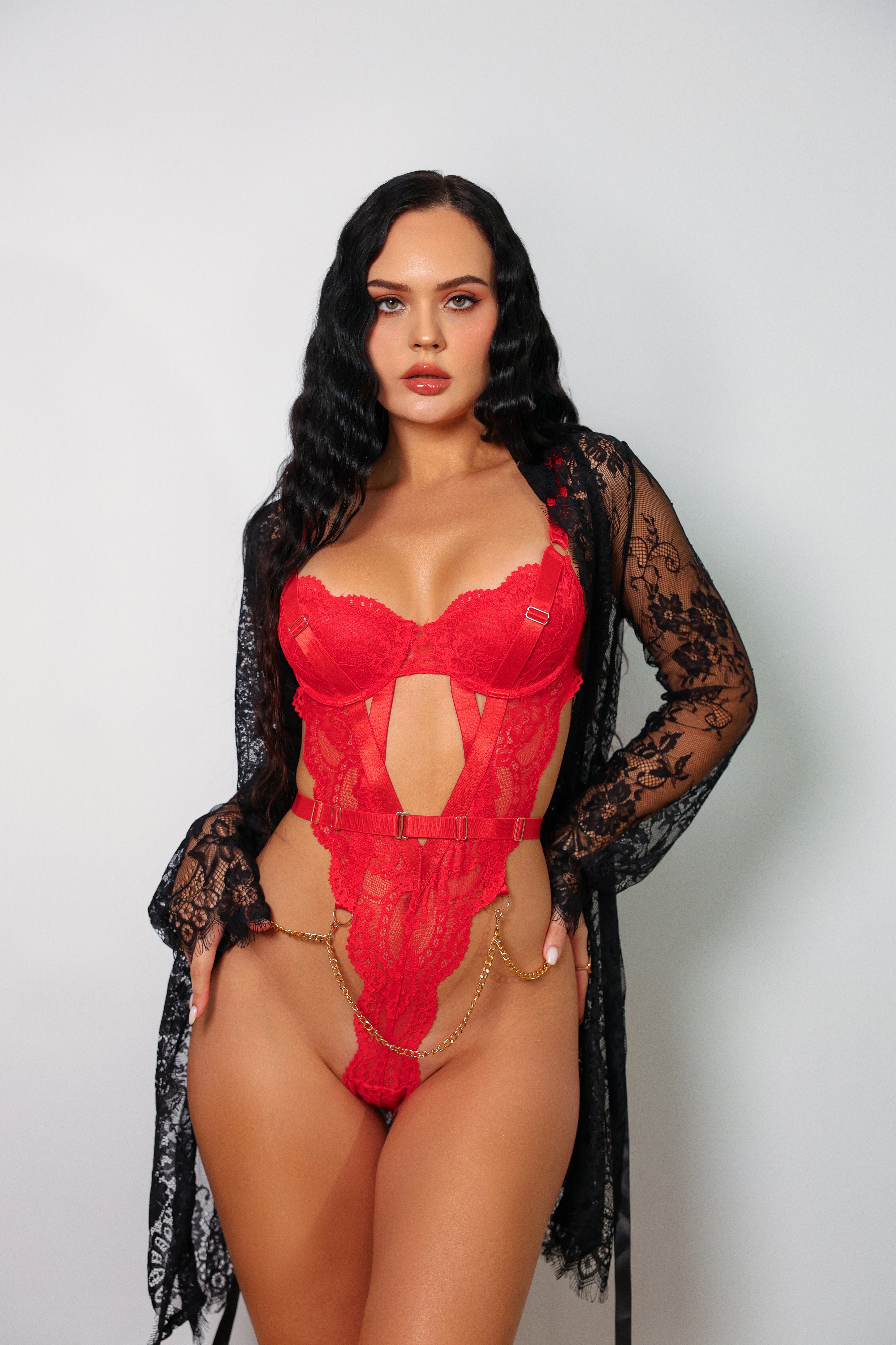 Regina Red Signature Lace Robe Set - Black